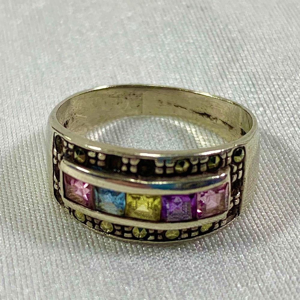 Multi stone ring, size 7.5